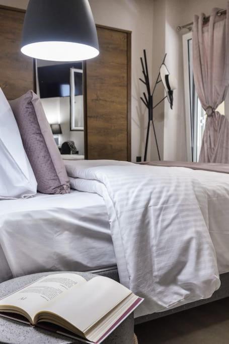 Menda Suite Heraklion  Luaran gambar