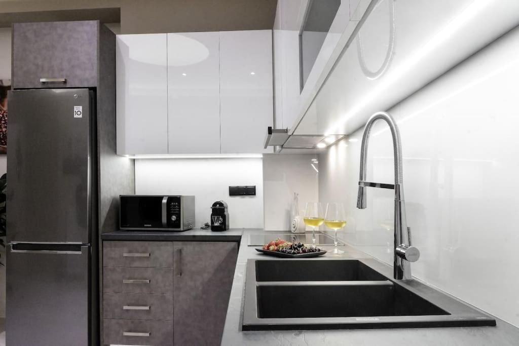 Menda Suite Heraklion  Luaran gambar